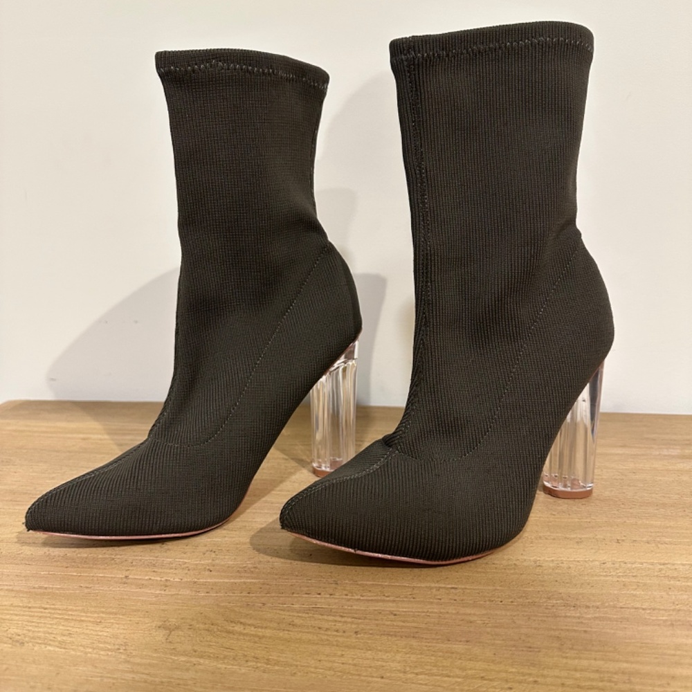 Sock Style Heels - Picture 3 of 7